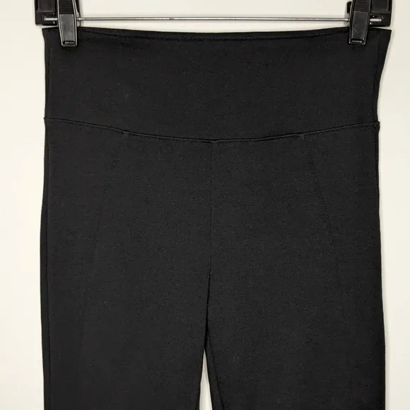 Assets by Spanx Black High Rise Leggings - Picture 4 of 7